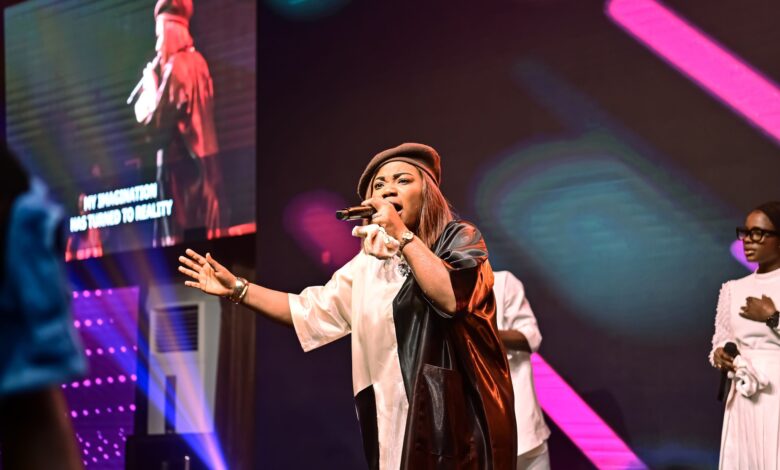 What You Should Know About Mercy Chinwo, Fee, Worth and Ezee Concept